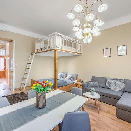 Corvin City Apartment By Nw Budapest Extérieur photo