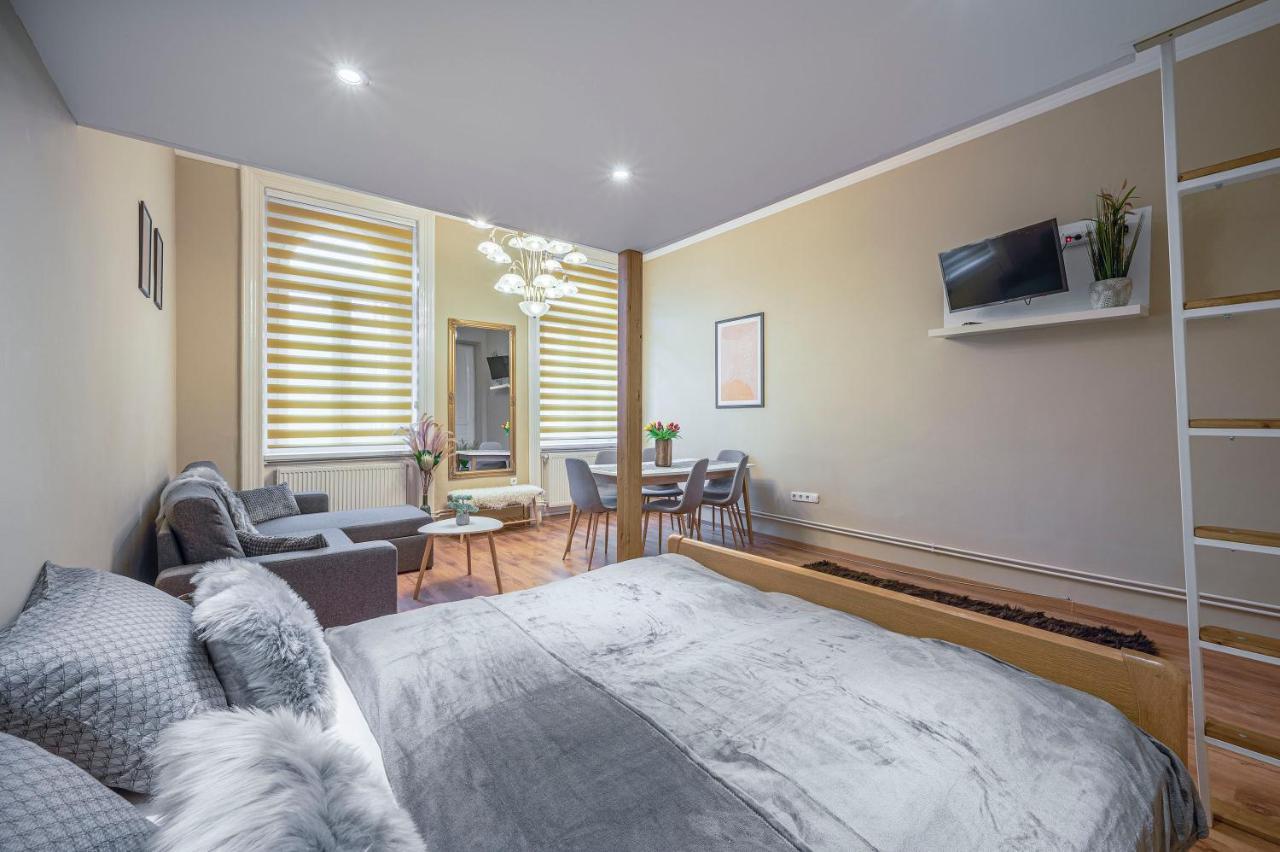 Corvin City Apartment By Nw Budapest Extérieur photo