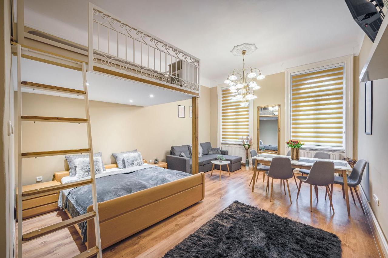 Corvin City Apartment By Nw Budapest Extérieur photo