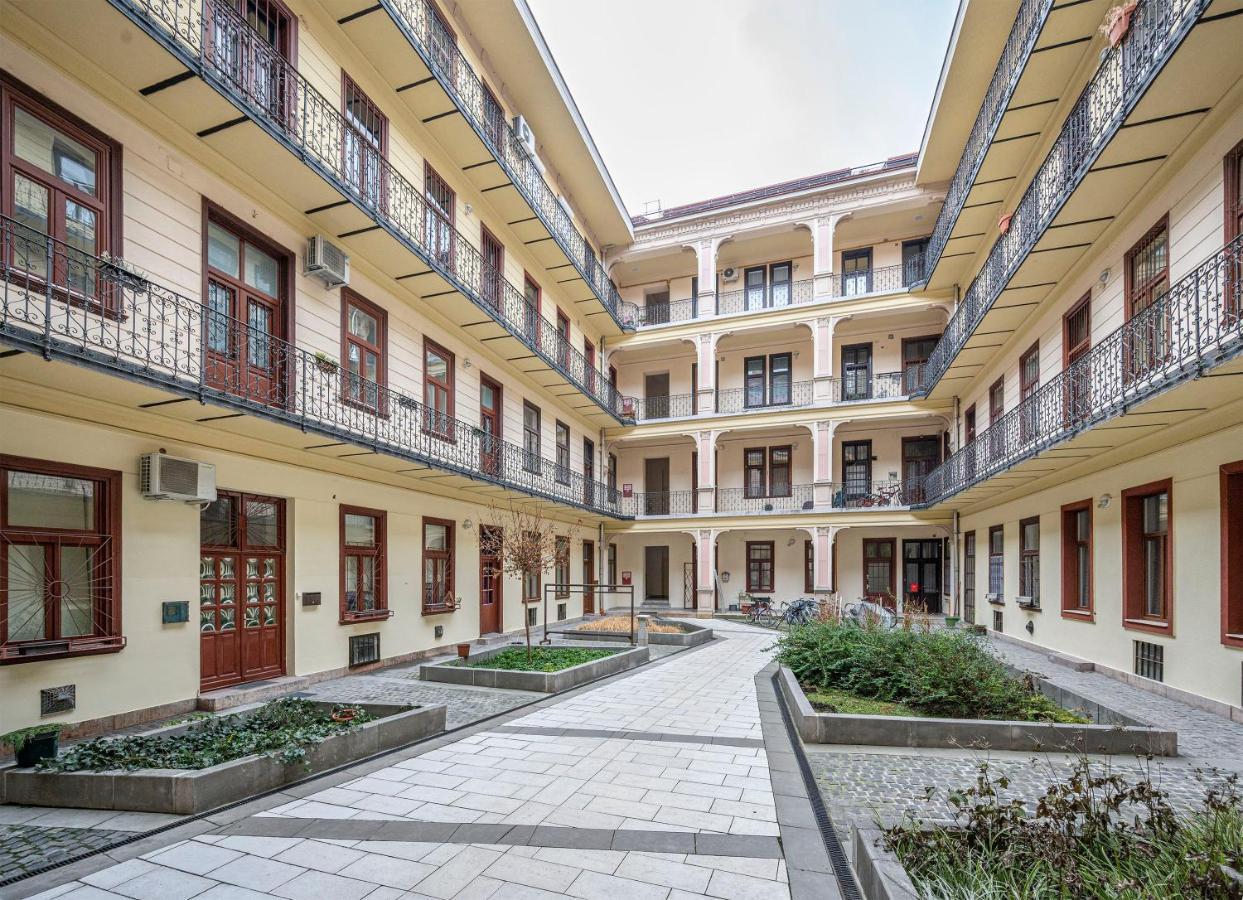Corvin City Apartment By Nw Budapest Extérieur photo